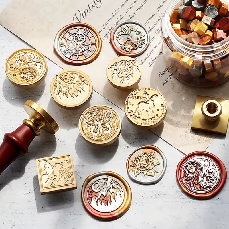 Wax Seal Stamp Kit - 9個のワックスシール+1個のハンドル、ワックスシールセット、シーリングヘッドとハンドル付き、結婚式の封筒ギフト包装に最適